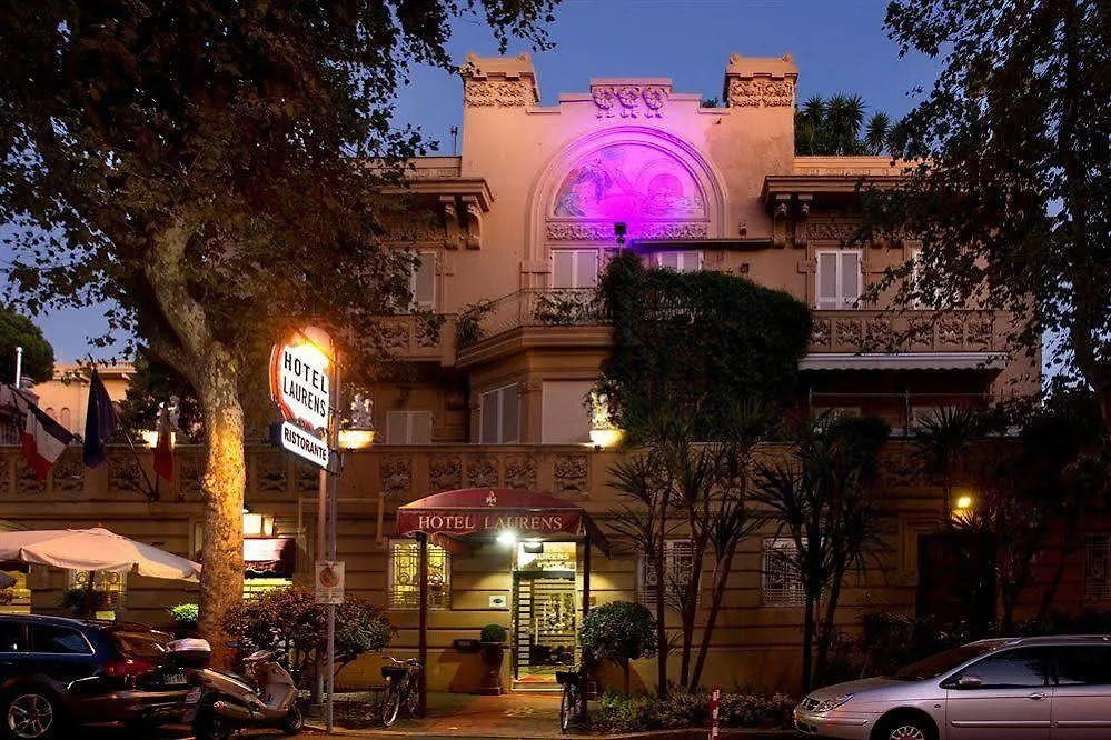 Hotel Laurens Genoa 3*,